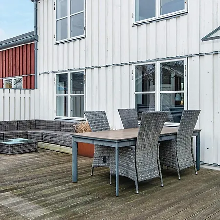 7 Person In * Ebeltoft